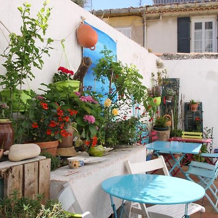 Au Petit Chez Soi Hostel Cassis Luaran gambar